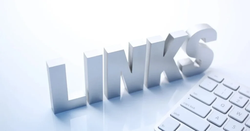 Strategic In-Text Linking