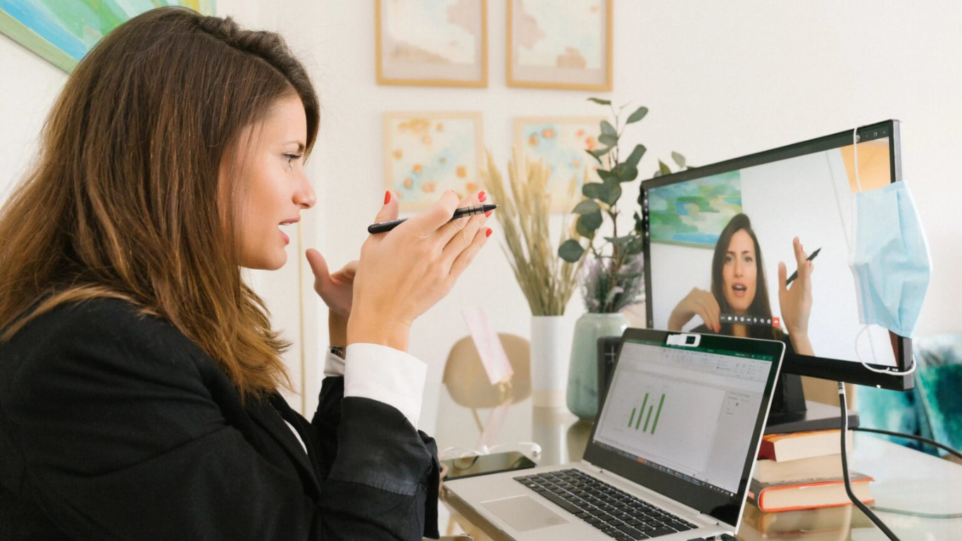 11 Game-Changing Benefits of a Virtual Assistant for Your Business